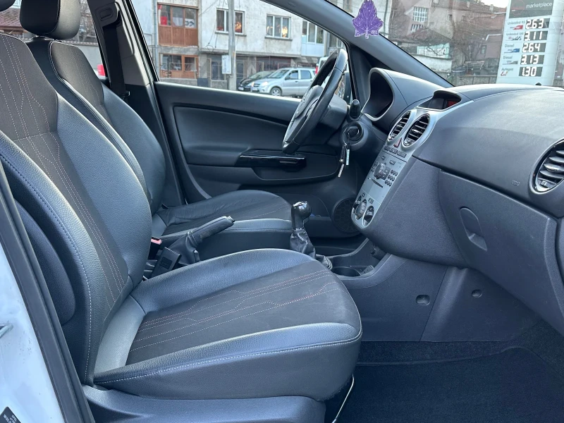 Opel Corsa Газ/БЕНЗИН Много Запазен!, снимка 15 - Автомобили и джипове - 49407462