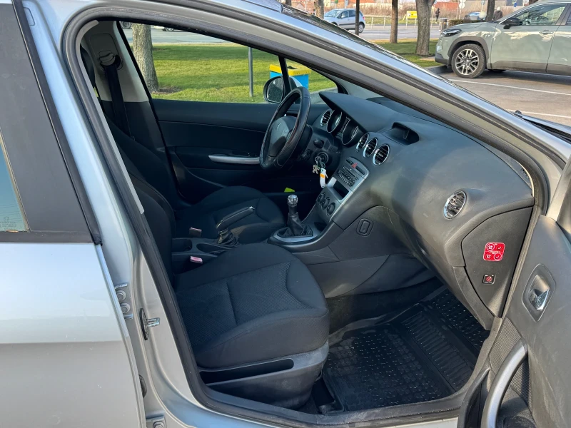Peugeot 308, снимка 10 - Автомобили и джипове - 53231664
