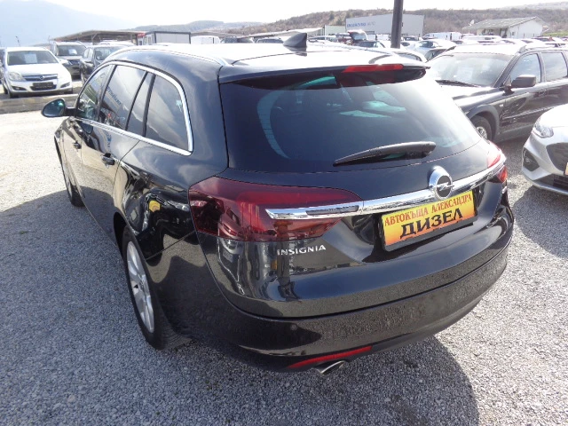 Opel Insignia 2.0 CDTI 170 hp, снимка 7 - Автомобили и джипове - 49451521