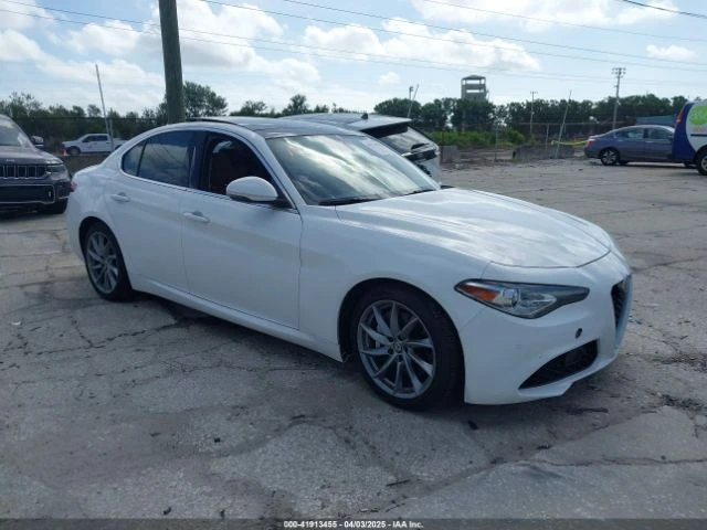 Alfa Romeo Giulia RWD CARFAX АВТО КРЕДИТ - 20200 лв. - 30249244 | Car24.bg