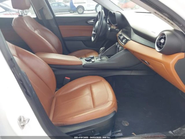 Alfa Romeo Giulia RWD CARFAX АВТО КРЕДИТ  - изображение 10