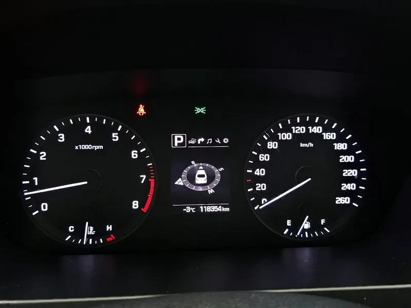 Hyundai Sonata 2.0 Style Special - изображение 8