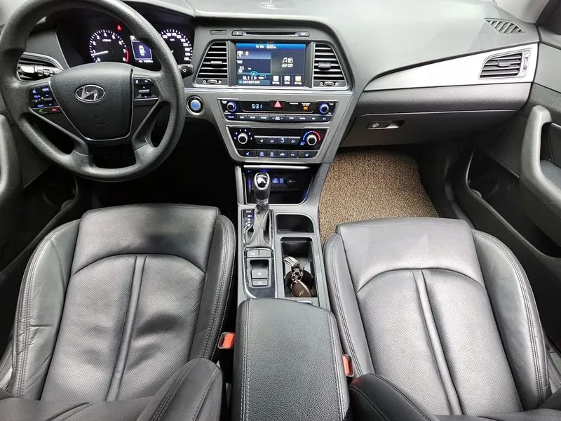 Hyundai Sonata 2.0 Style Special - изображение 7