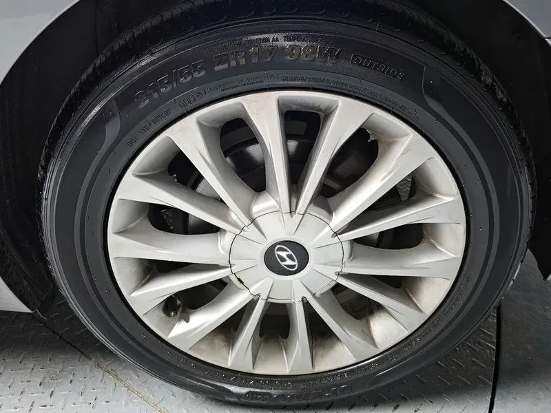 Hyundai Sonata 2.0 Style Special - изображение 5