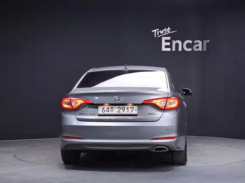 Hyundai Sonata 2.0 Style Special - изображение 4