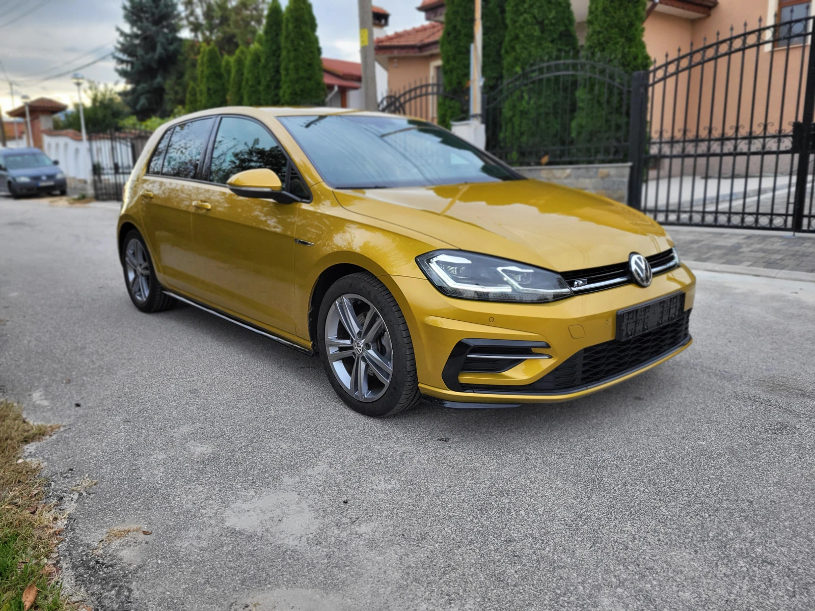 VW Golf R-line 75000км - изображение 2