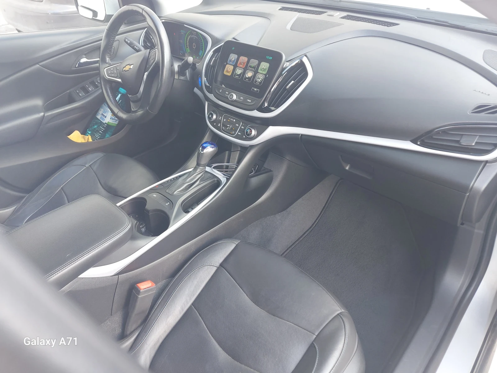 Chevrolet Volt 1.5 plug-in hybrid - изображение 10