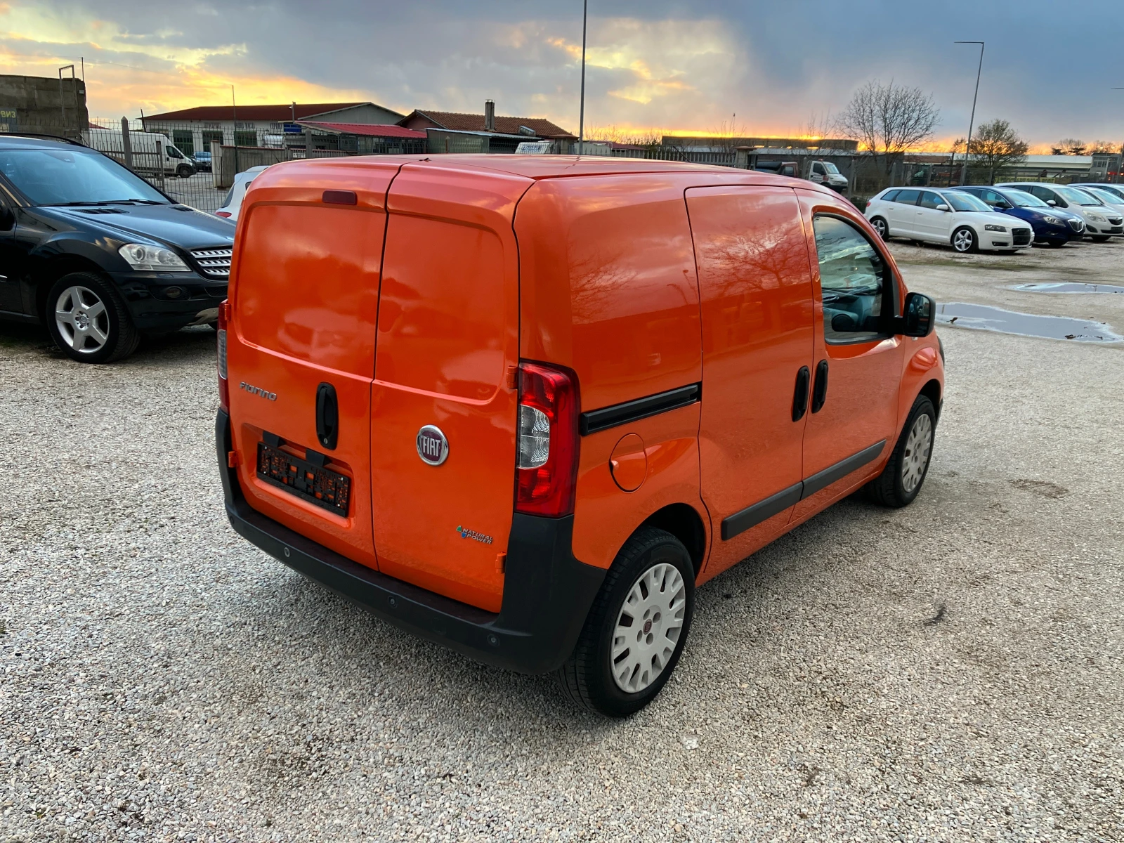 Fiat Fiorino 1.4-метан инжекцион - изображение 7