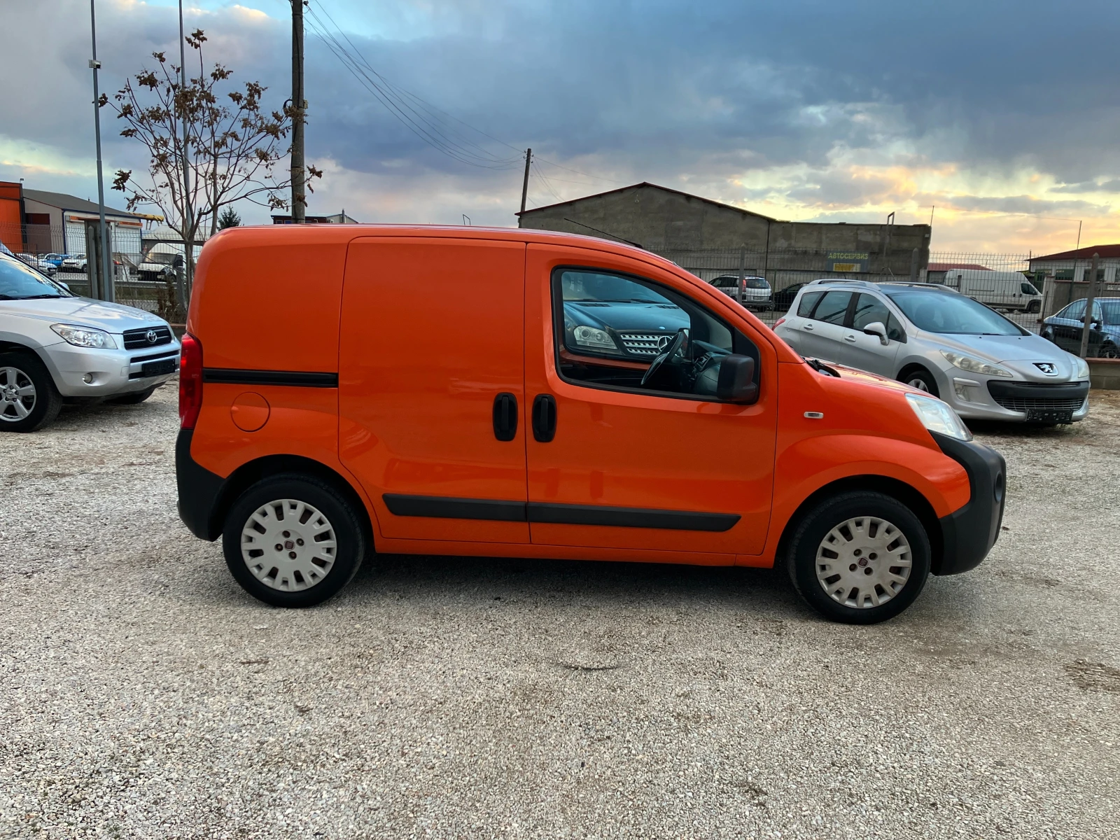 Fiat Fiorino 1.4-метан инжекцион - изображение 9