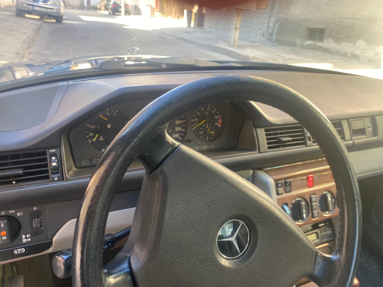Mercedes-Benz 124 300ce - изображение 7