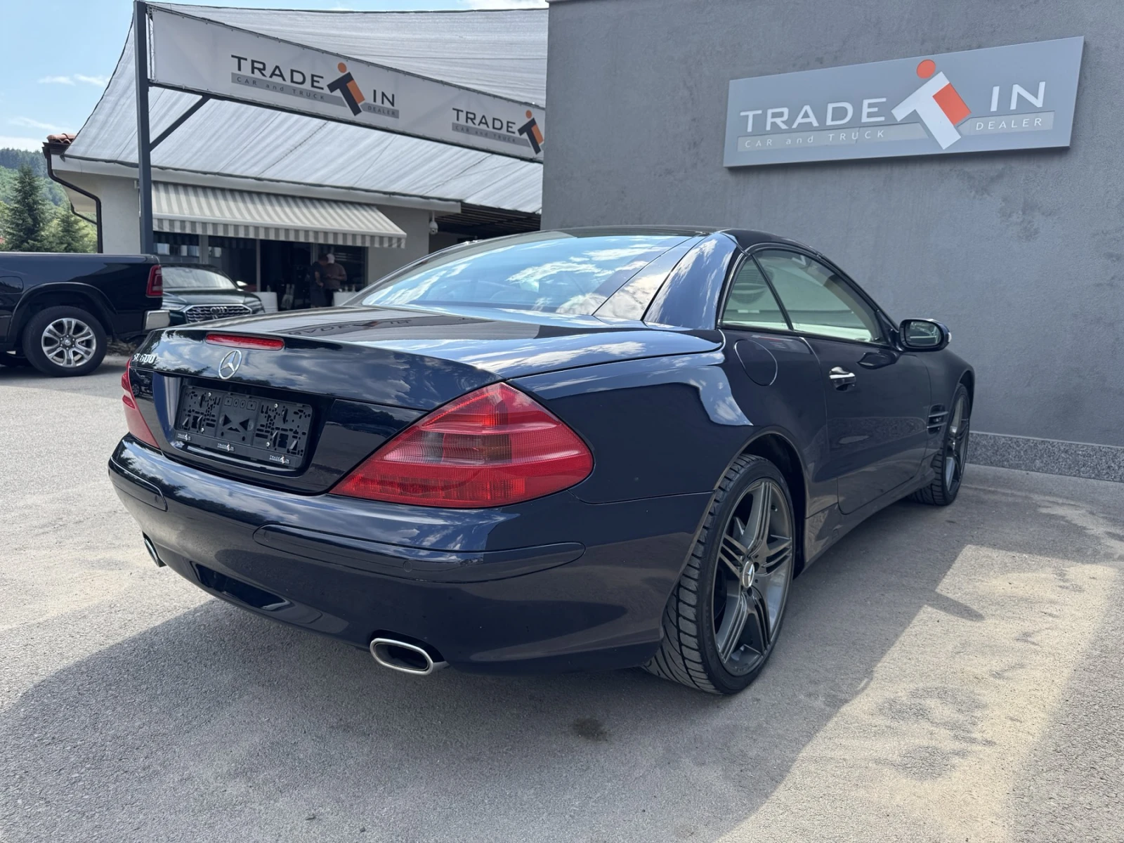 Mercedes-Benz SL 600 V12 - изображение 4