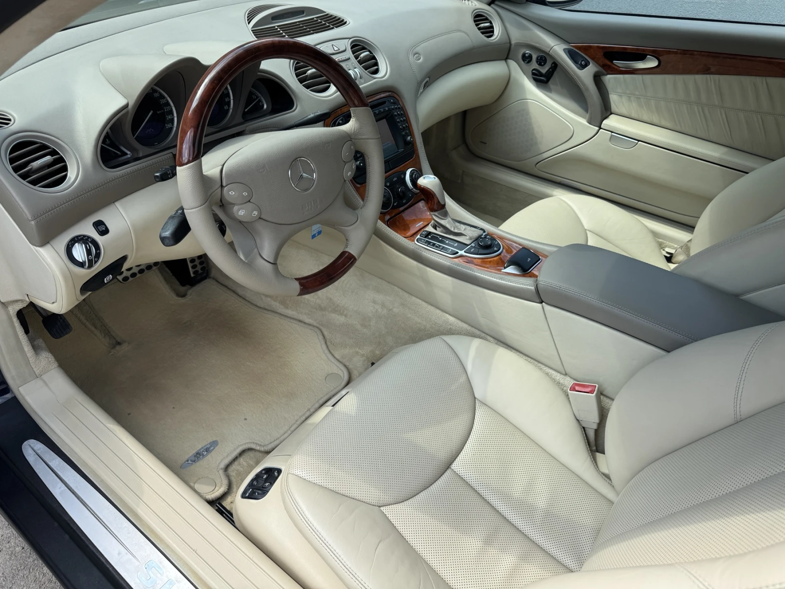 Mercedes-Benz SL 600 V12 - изображение 10