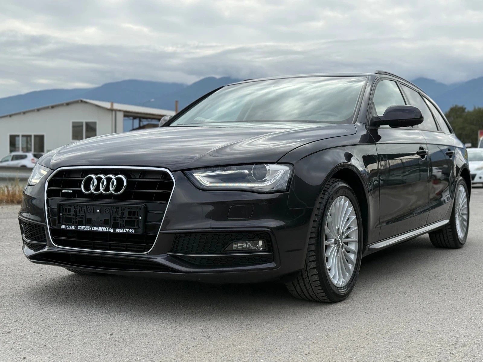 Audi A4 2.0-TDI-quattro-183.000km-ORIGINAL-NEW-AUTOMAT-LED - изображение 3