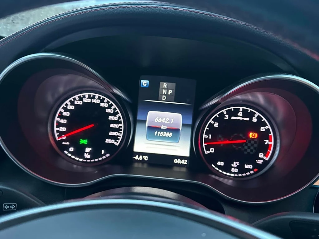Mercedes-Benz C 43 AMG * CARFAX * БЕЗ ПЪРВОНАЧАЛНА ВНОСКА - изображение 8