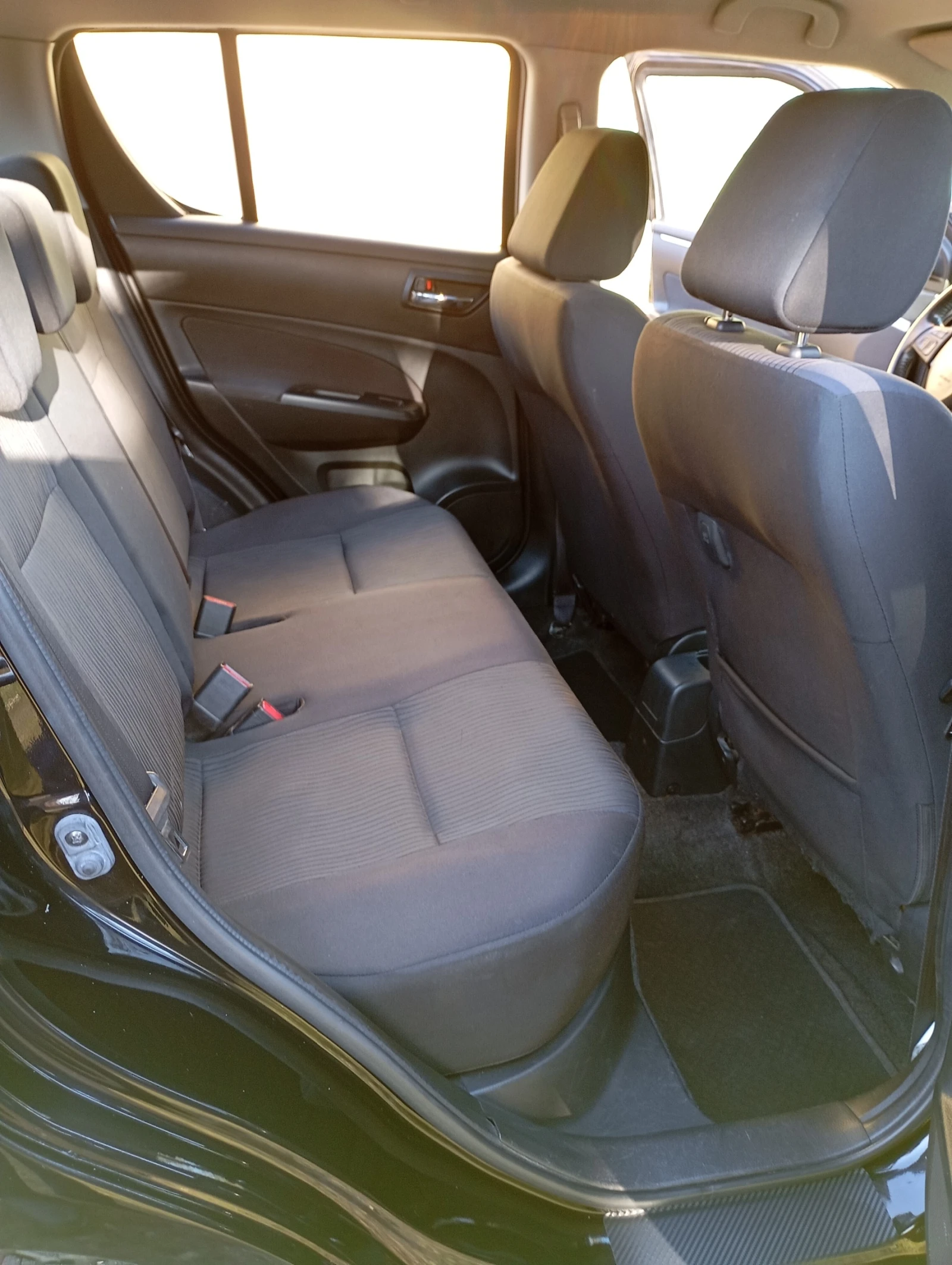 Suzuki Swift 4x4, снимка 14 - Автомобили и джипове - 53661286