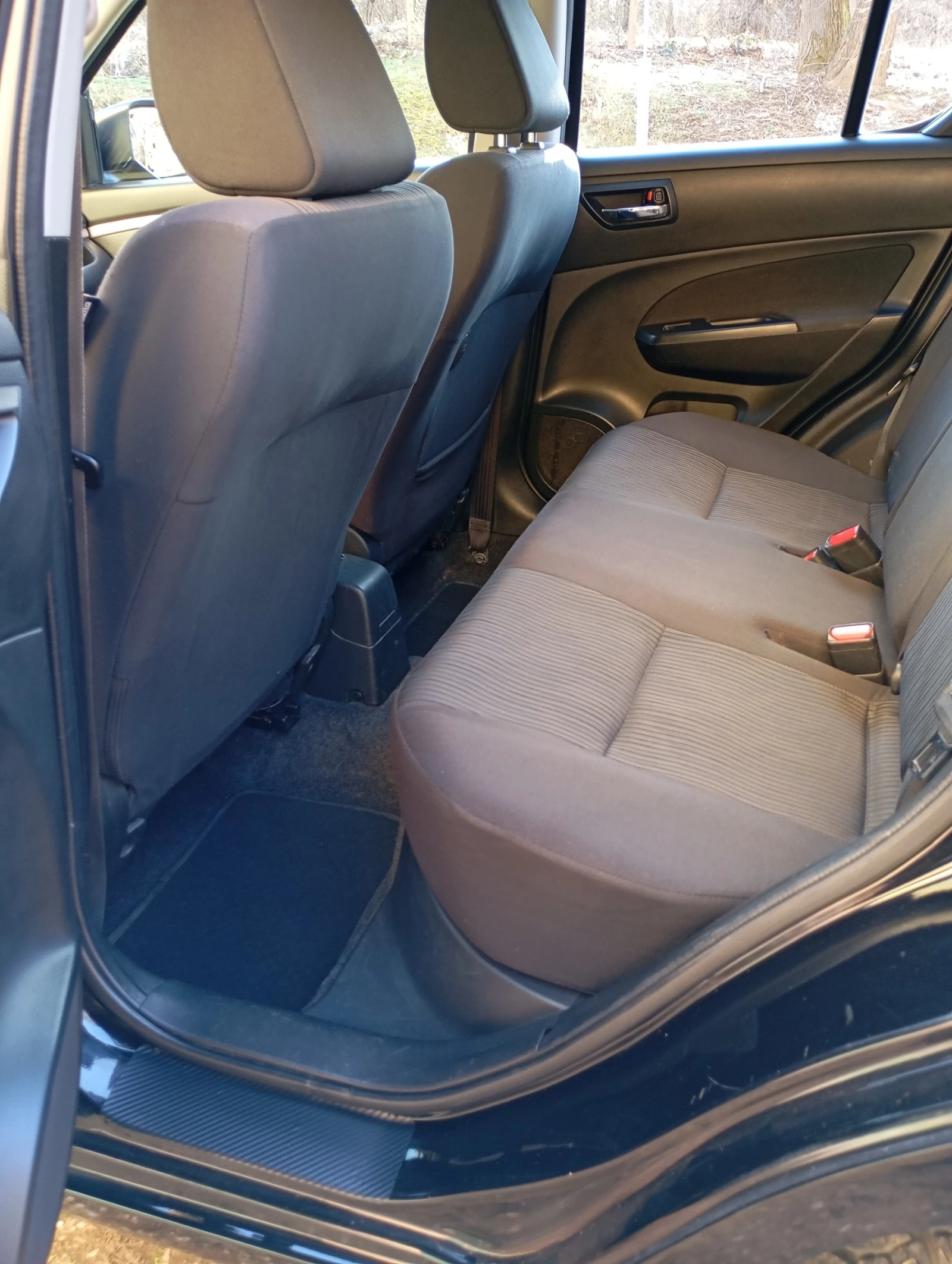 Suzuki Swift 4x4 | Mobile.bg � ����������� 12