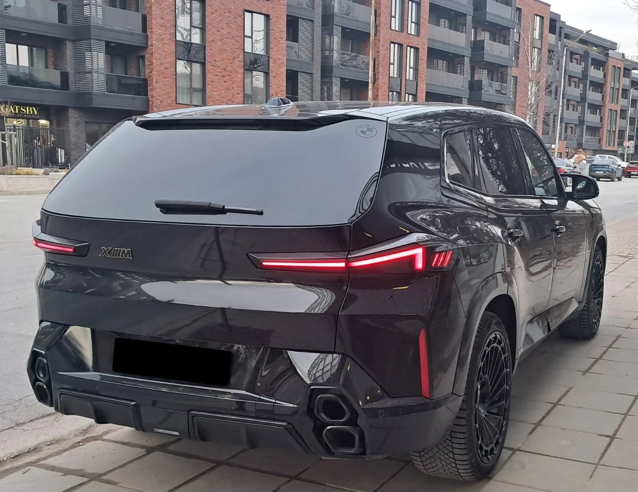 BMW XM Label = MGT Select 2 = Carbon, снимка 2 - Автомобили и джипове - 53723177