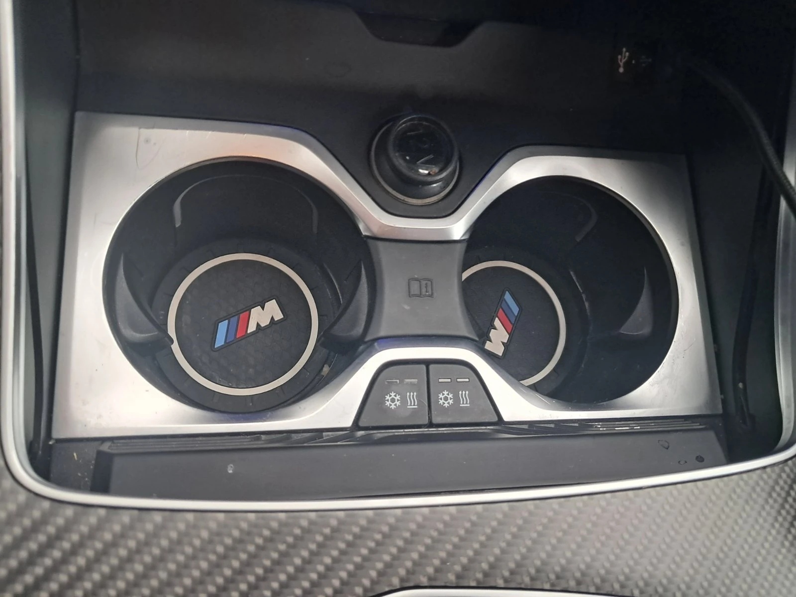 BMW XM Label = MGT Select 2 = Carbon, снимка 12 - Автомобили и джипове - 53723177
