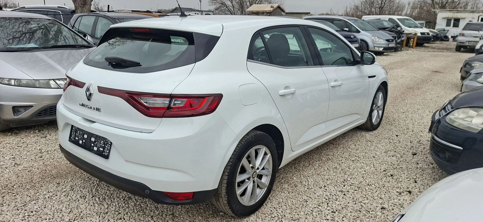 Renault Megane 1.5DCI, снимка 3 - Автомобили и джипове - 53960820
