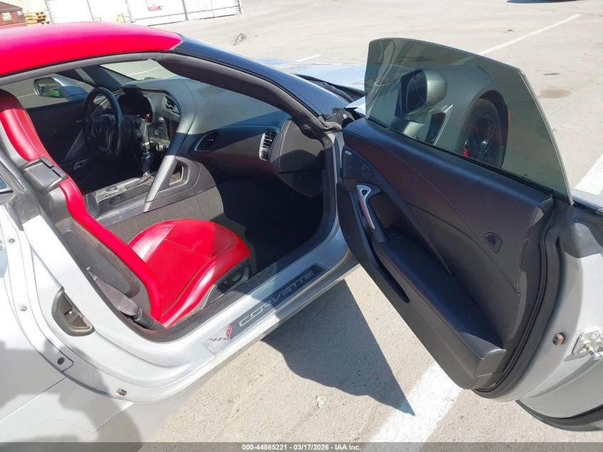 Chevrolet Corvette 6.2l Stingray, снимка 5 - Автомобили и джипове - 54007263