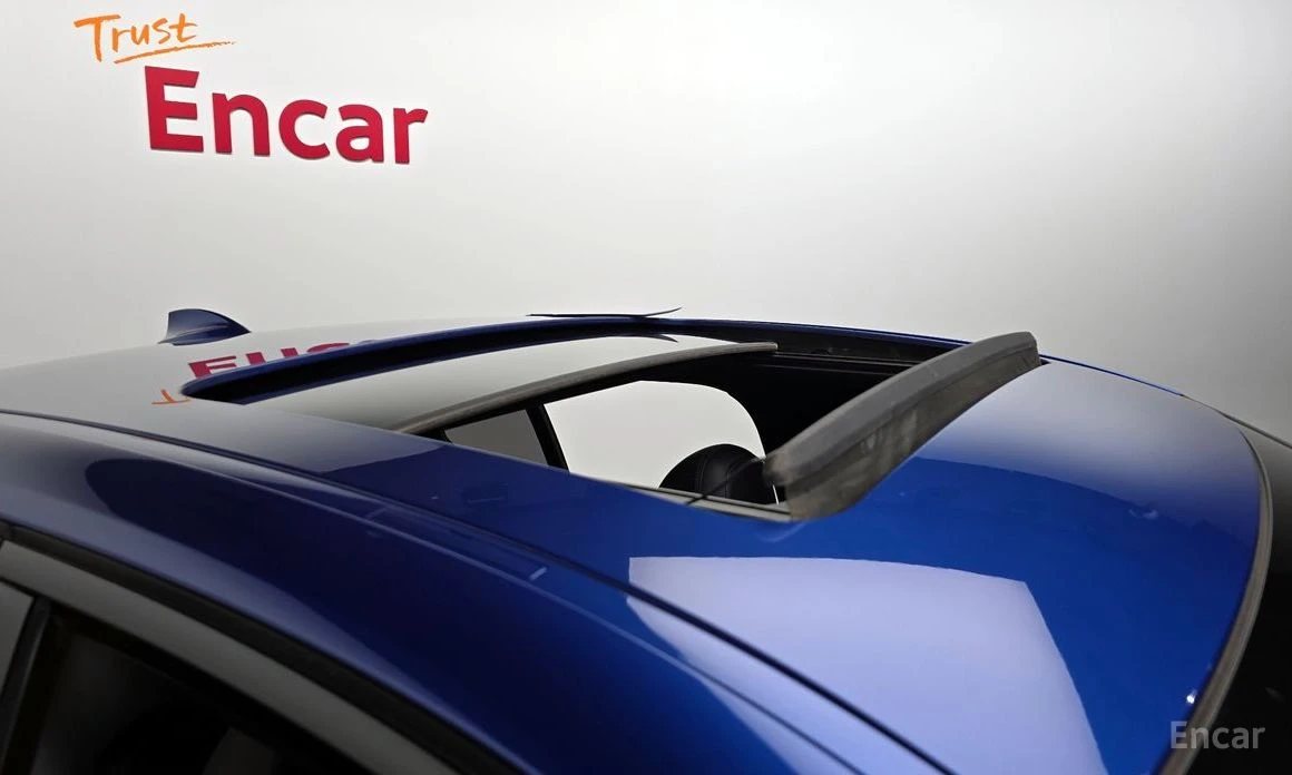 BMW 330 * M-SPORT* ПОДГРЕВ* HEAD-UP* HARMAN KARDON* ШИБИДА, снимка 16 - Автомобили и джипове - 54190479