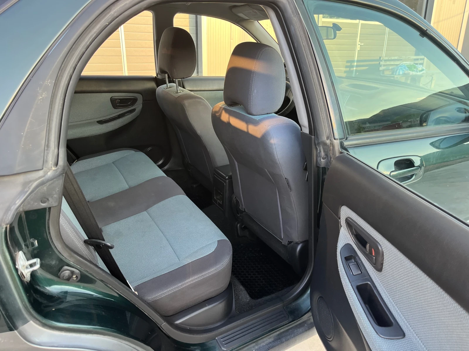 Subaru Impreza 2.0i outback sport, снимка 10 - Автомобили и джипове - 54246682