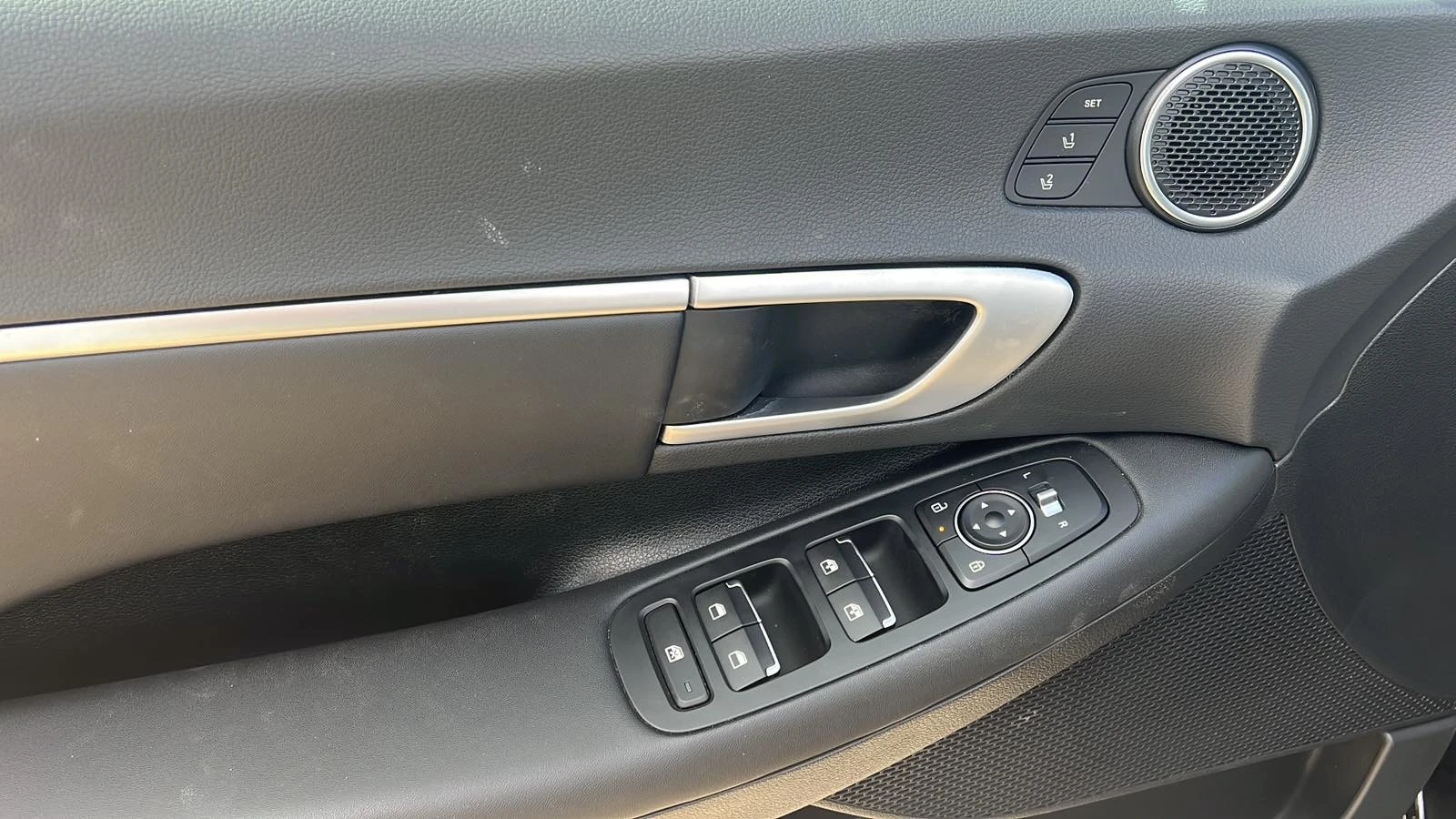 Hyundai Sonata 4x4, снимка 9 - Автомобили и джипове - 54721924