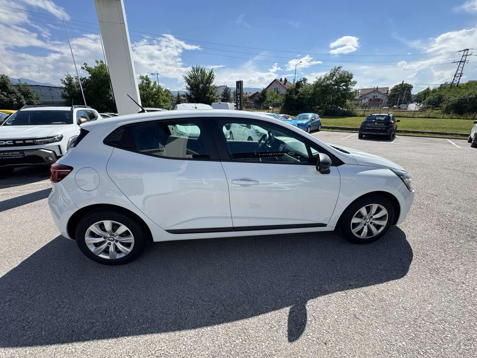 Renault Clio 1.0Sce, снимка 7 - Автомобили и джипове - 55046762