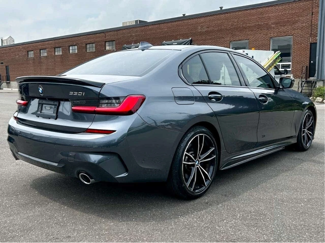 BMW 330 * 330i xDrive Sedan  * CARFAX * ����  | Mobile.bg � ����������� 10