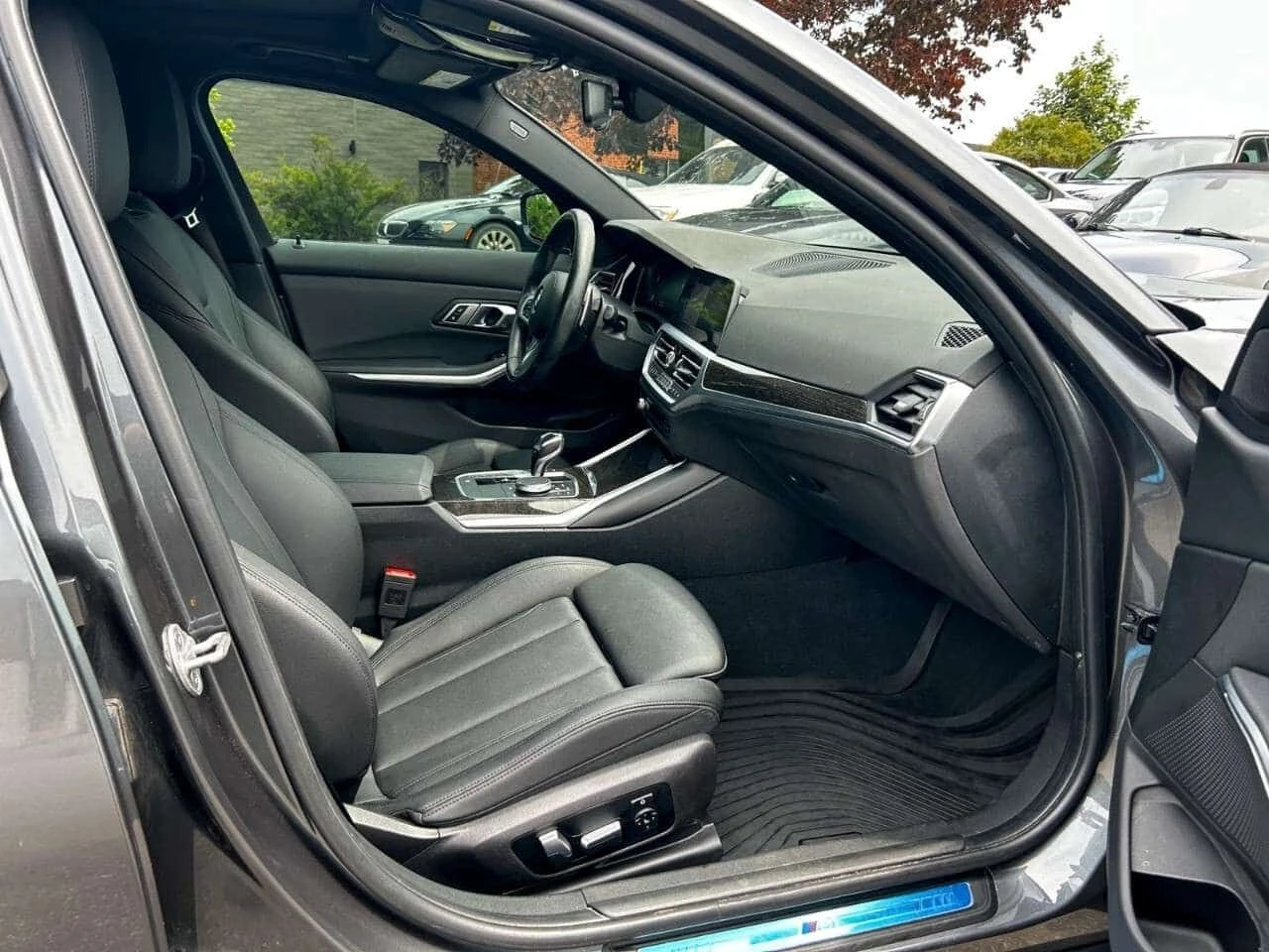 BMW 330 * 330i xDrive Sedan  * CARFAX * ����  | Mobile.bg � ����������� 14