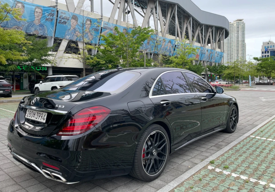 Mercedes-Benz S 550 63 AMG PACKAGE | 4D BURMESTER | 4MATIC L, снимка 2 - Автомобили и джипове - 55415919