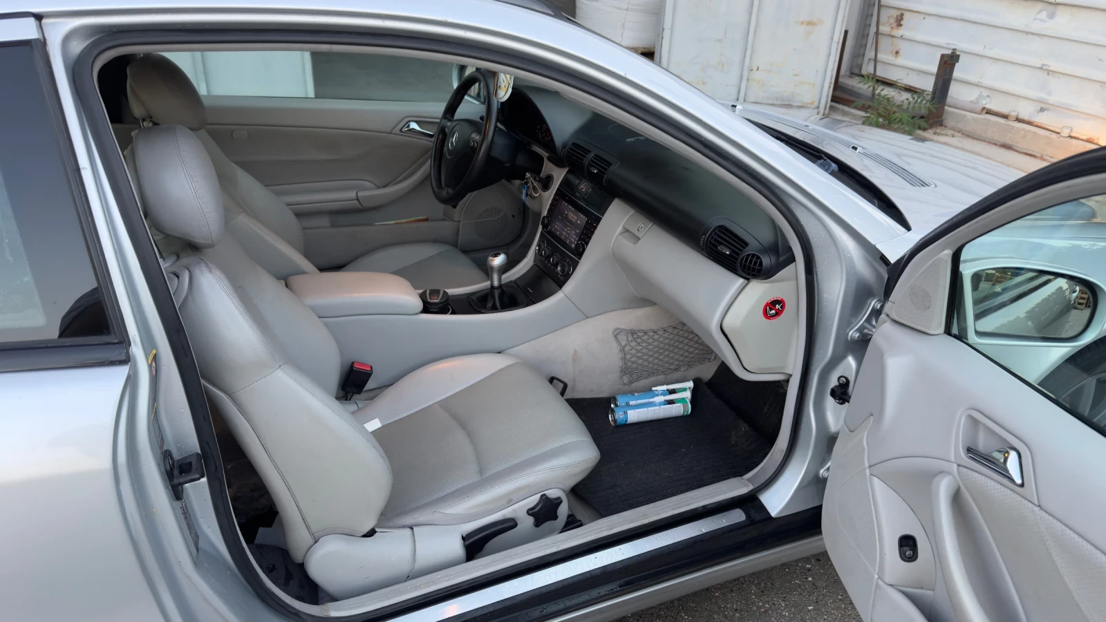 Mercedes-Benz C 200 2.0 163 кс навигация , снимка 12 - Автомобили и джипове - 55494368