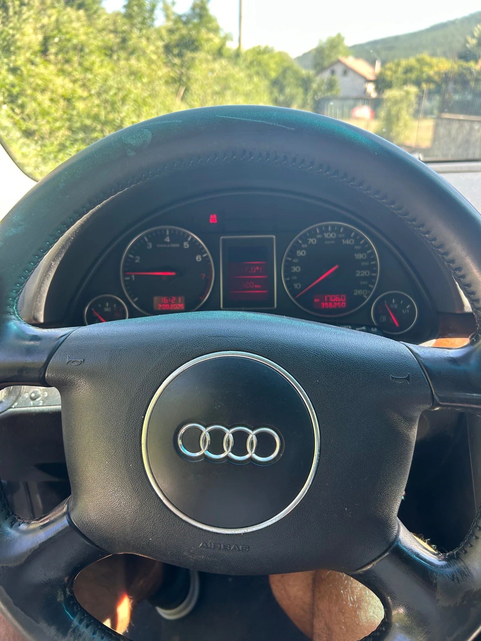 Audi A4, снимка 8 - Автомобили и джипове - 55511169