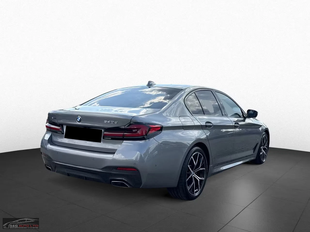 BMW 540 xDRIVE/340HP/M SPORT/CAM/HUD/MEMO/744z, снимка 6 - Автомобили и джипове - 55661068
