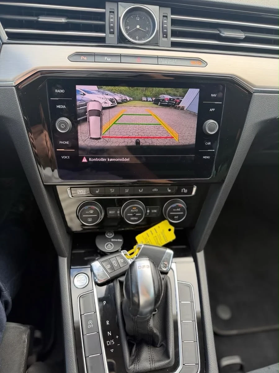 VW Passat 2.0Tdi Highline DSG/DriveAssist/Масаж/Agro/Камера, снимка 7 - Автомобили и джипове - 56123134