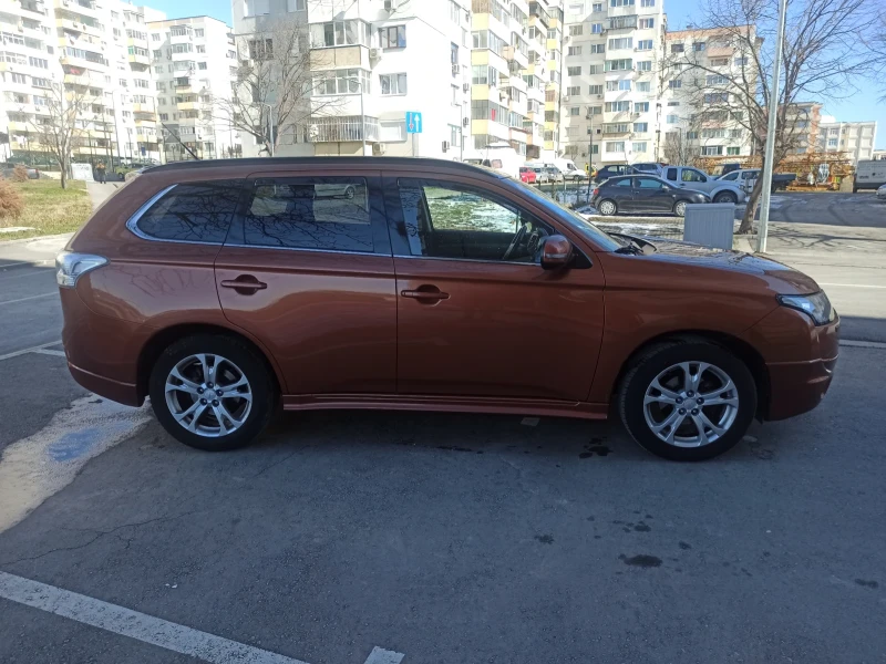 Mitsubishi Outlander 2.2 DID INTENSE/ ГЕРМАНИЯ 4Х4, снимка 7 - Автомобили и джипове - 49258053