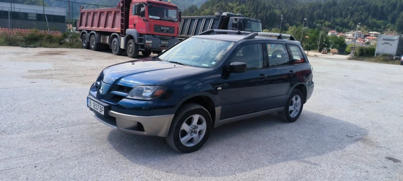 Mitsubishi Outlander, снимка 3 - Автомобили и джипове - 52337895