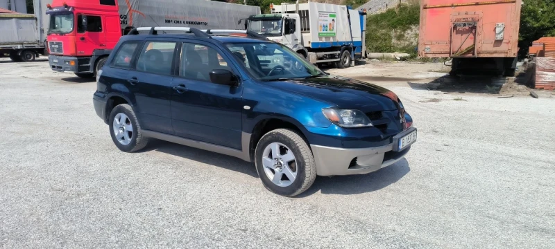 Mitsubishi Outlander, снимка 5 - Автомобили и джипове - 52337895