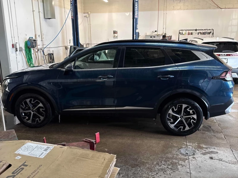 Kia Sportage * EX * CARFAX * ЦЕНА ДО БГ, снимка 2 - Автомобили и джипове - 53390402