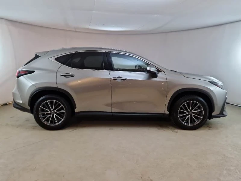 Lexus NX 350h AWD Hybrid , снимка 4 - Автомобили и джипове - 49393496