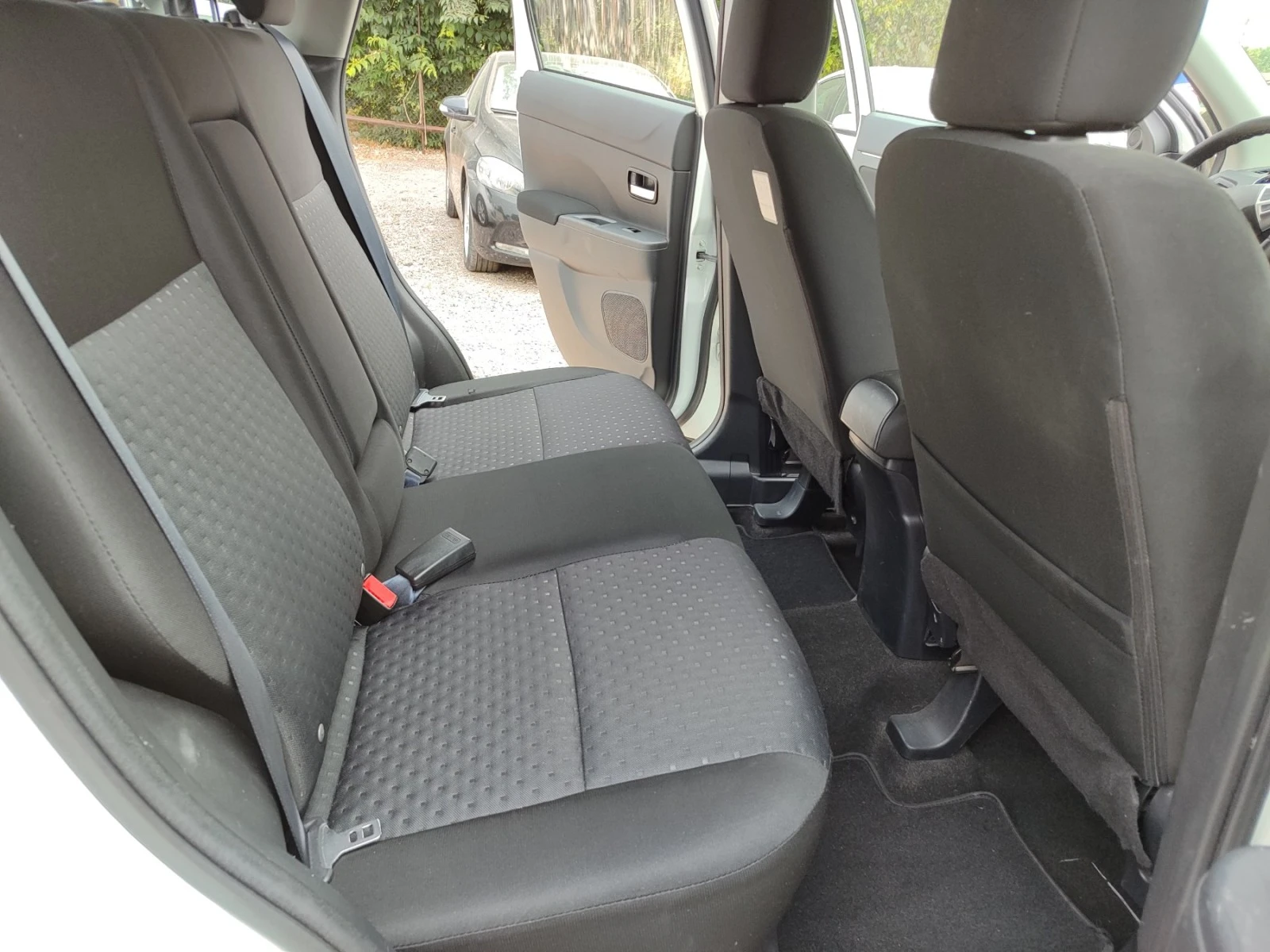 Mitsubishi ASX 1.8 DI-D | Mobile.bg — изображение 11