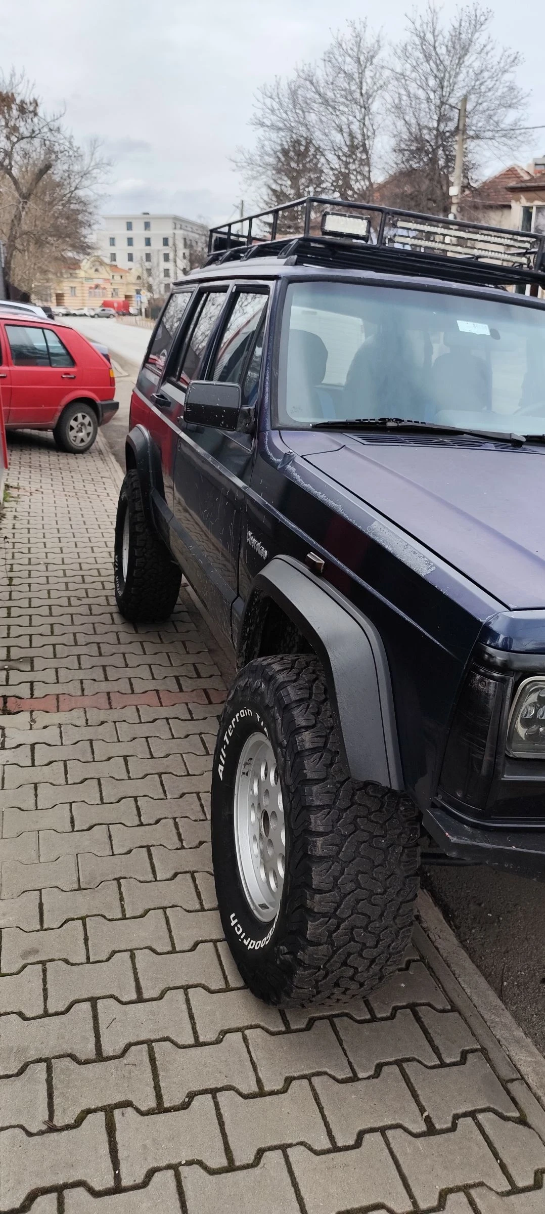 Jeep Cherokee  - изображение 5