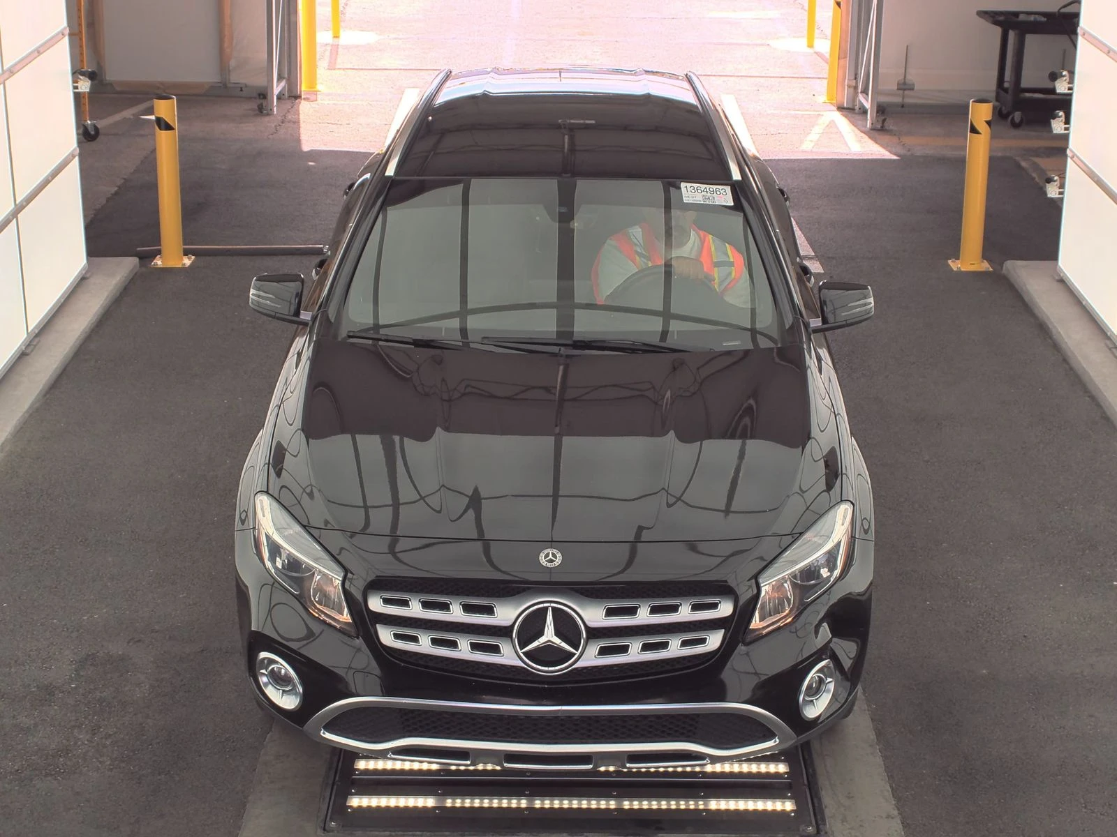 Mercedes-Benz GLA 250 2019* М.ТОЧКА* КАМЕРА* KEYLESS* ОТ ПРЕДСТАВИТЕЛСТВ - изображение 2