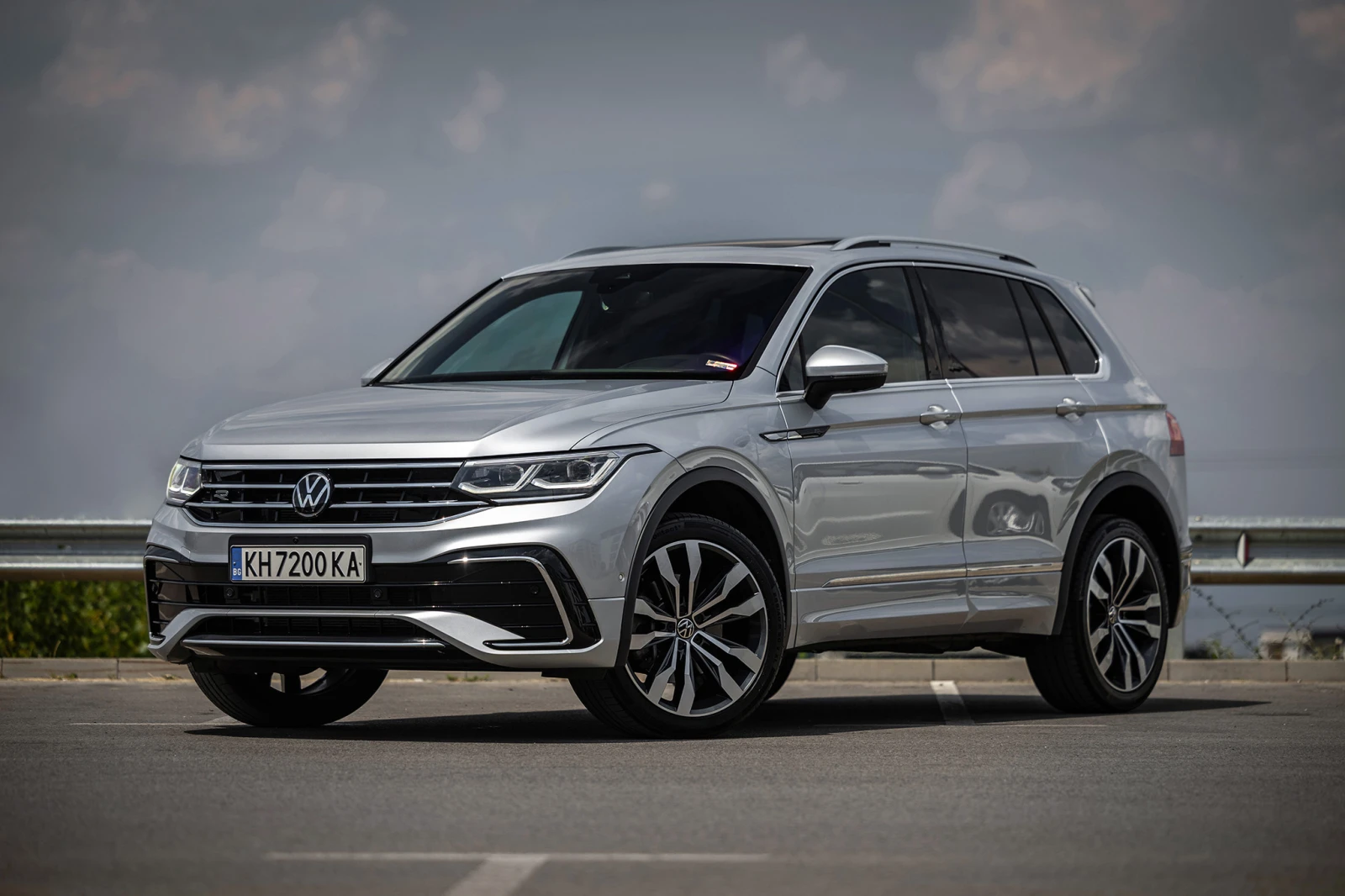 VW Tiguan R Line N1 - изображение 3