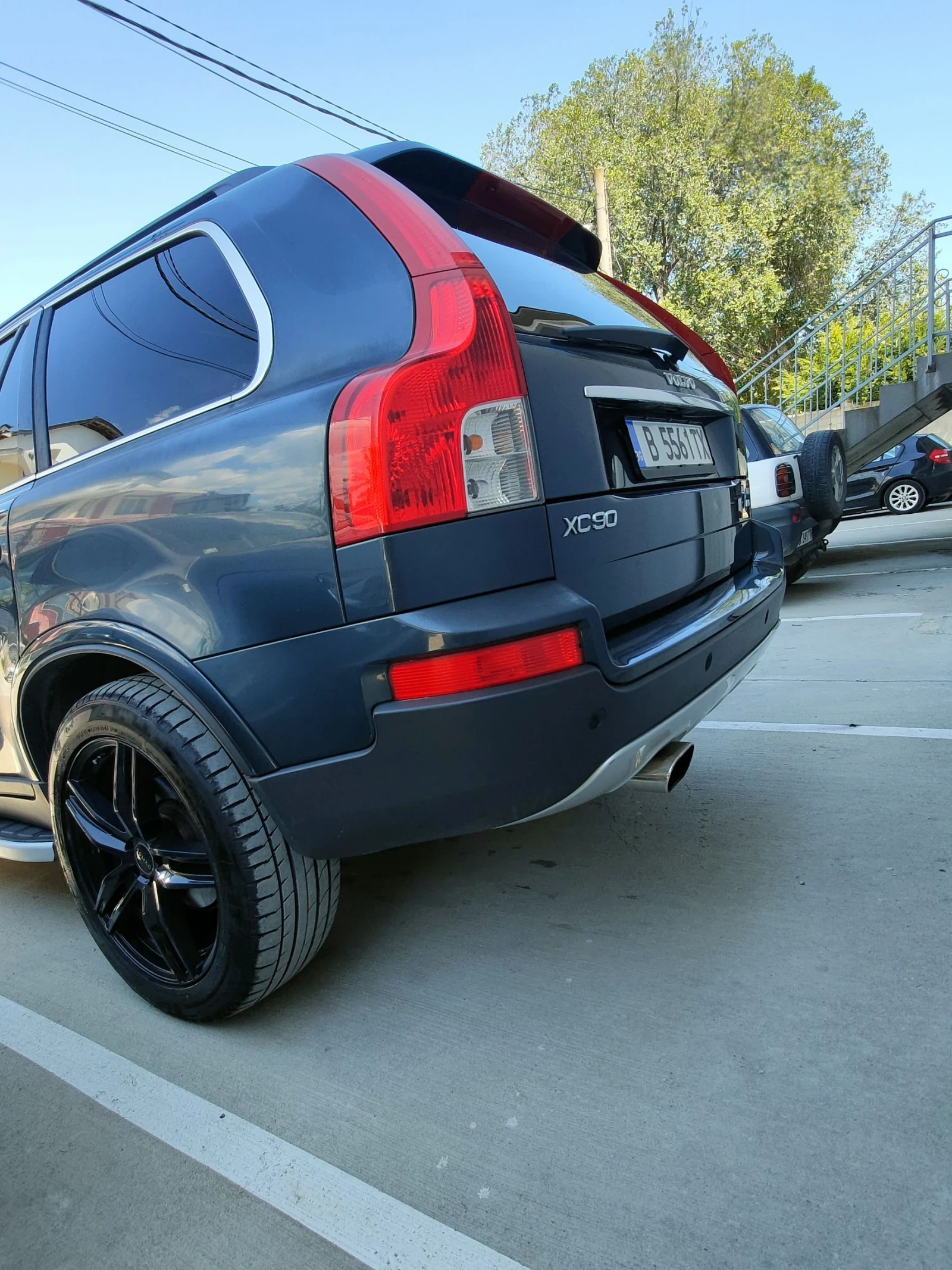 Volvo Xc90 2.4 d5 - изображение 8