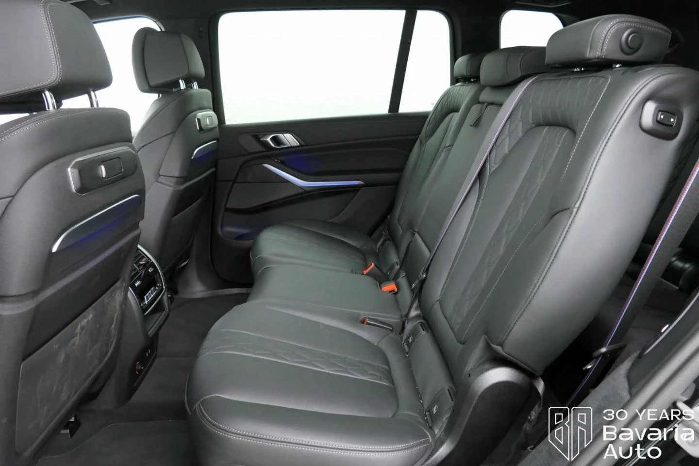 BMW X7 40d xDrive M Sport Paket Sportautomatic - изображение 8