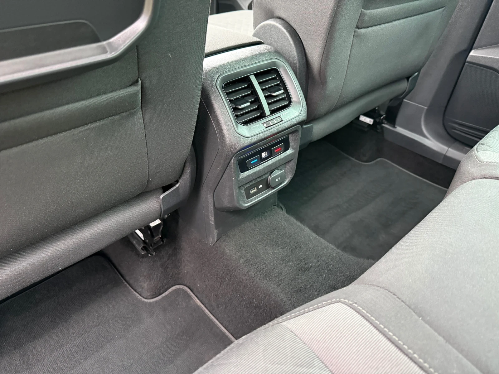 VW Tiguan 1.4i CH 4x4 AUTOMAT NAVI | Mobile.bg � ����������� 14