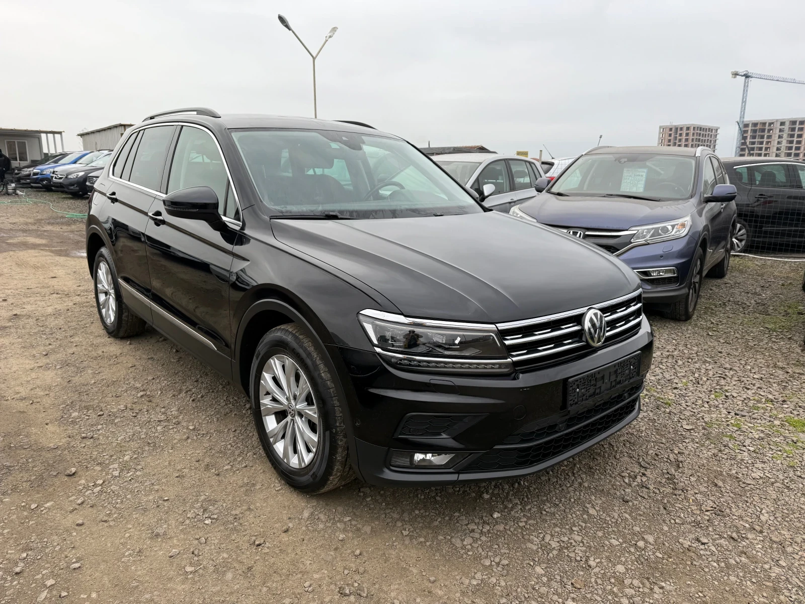 VW Tiguan 1.4i CH 4x4 AUTOMAT NAVI - изображение 3