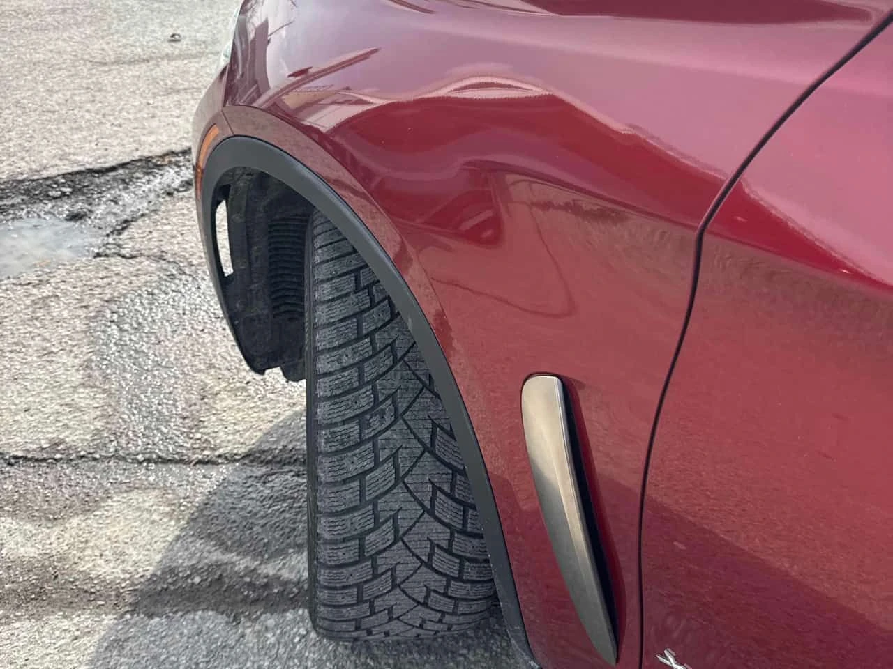 BMW X6 xDrive35i  CARFAX, снимка 10 - Автомобили и джипове - 53977646