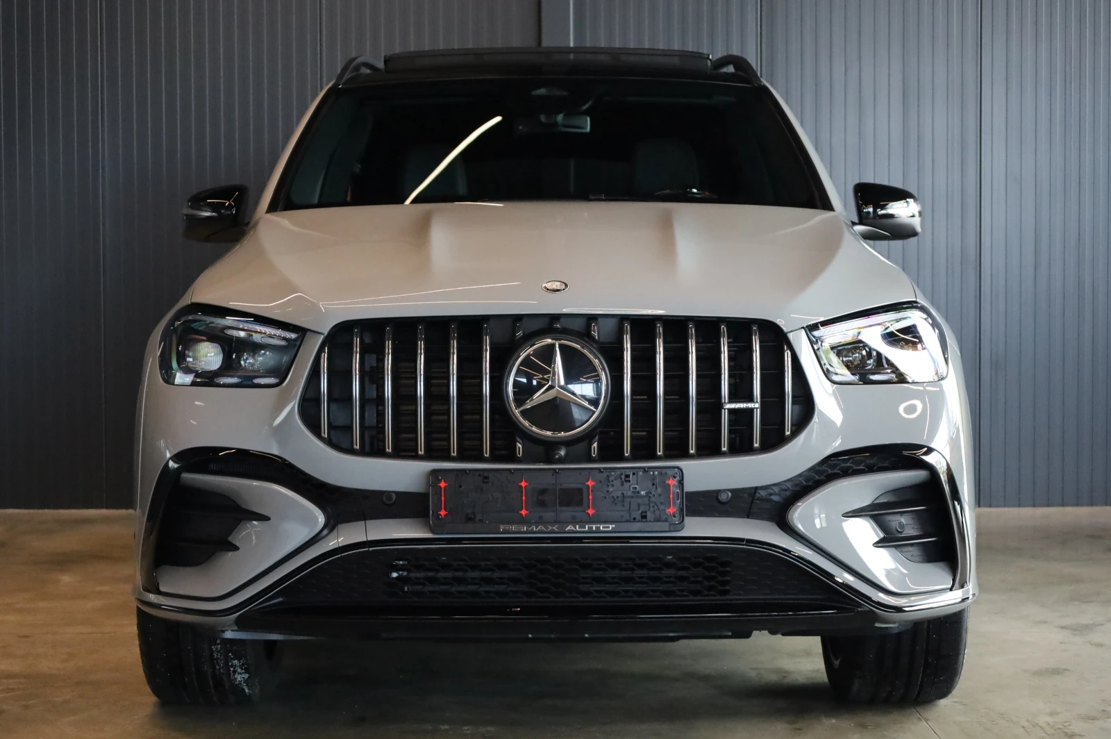 Mercedes-Benz GLE 53 4MATIC NEW* FACELIFT* 4 MATIC+ * AMG* PANO* 360* , снимка 2 - Автомобили и джипове - 54478404